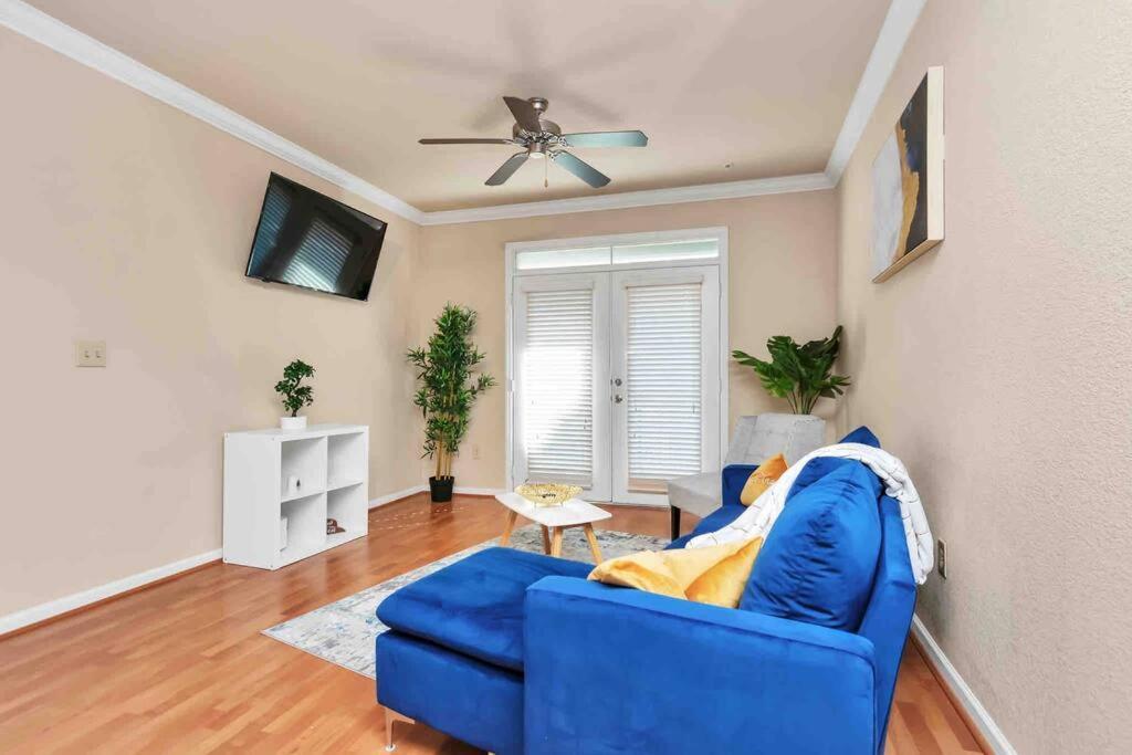 Modern Condo Near Texas Medical Center W Free Parking Houston Ngoại thất bức ảnh